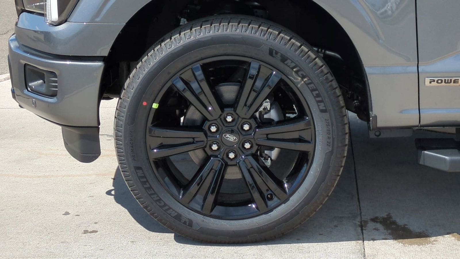 2025 Ford F-150 Lariat 13