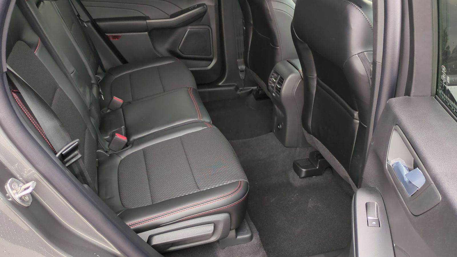 Thumbnail: 2025 Ford Escape - 19