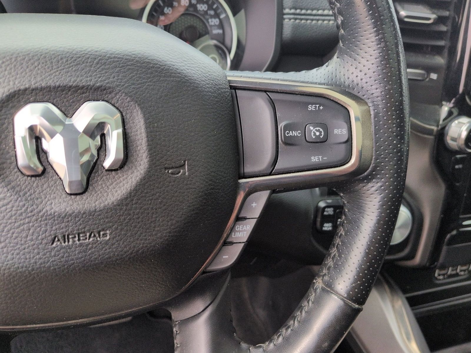 Thumbnail: 2020 RAM 1500 - 27