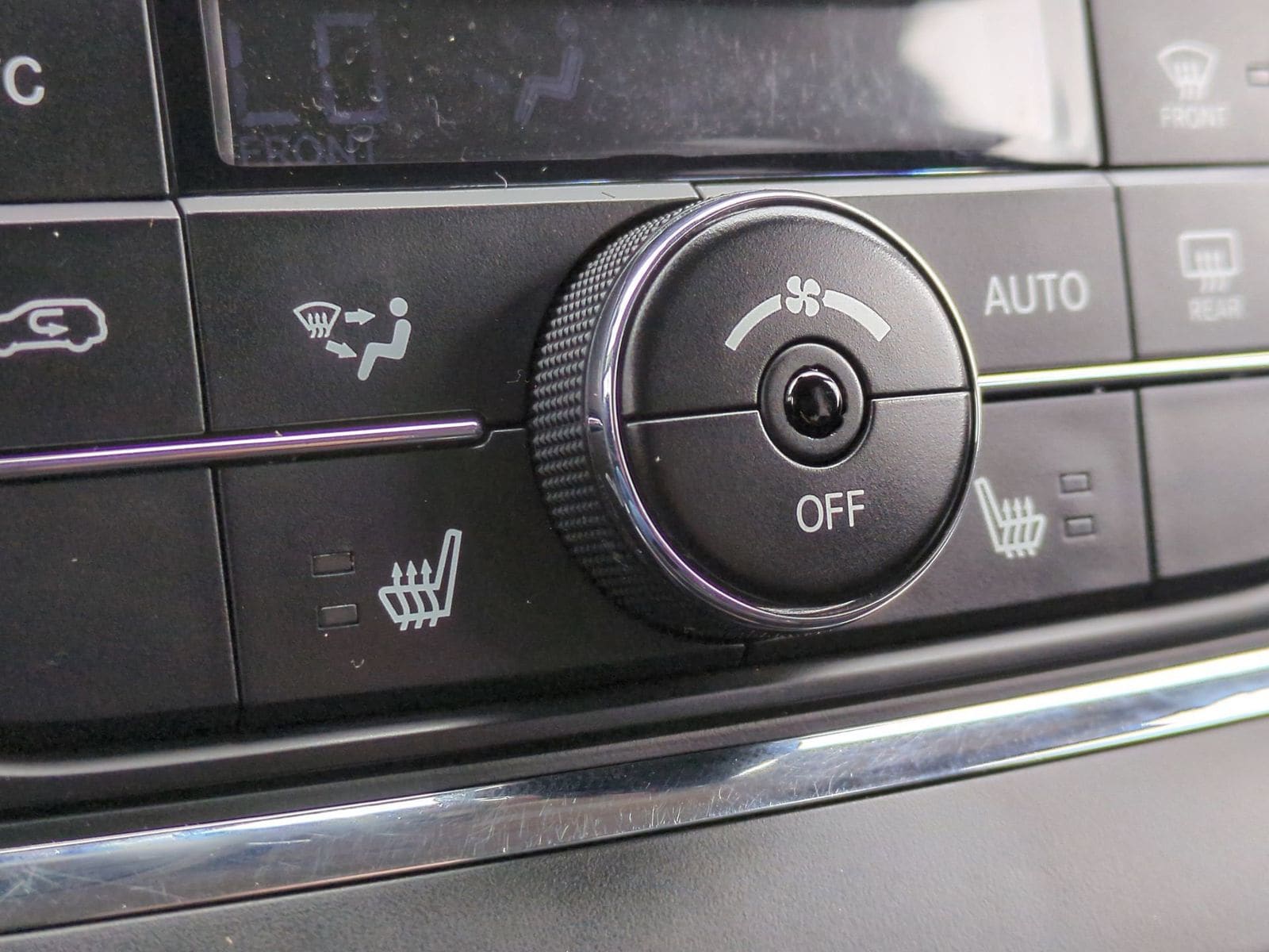 Thumbnail: 2011 Dodge Durango - 34