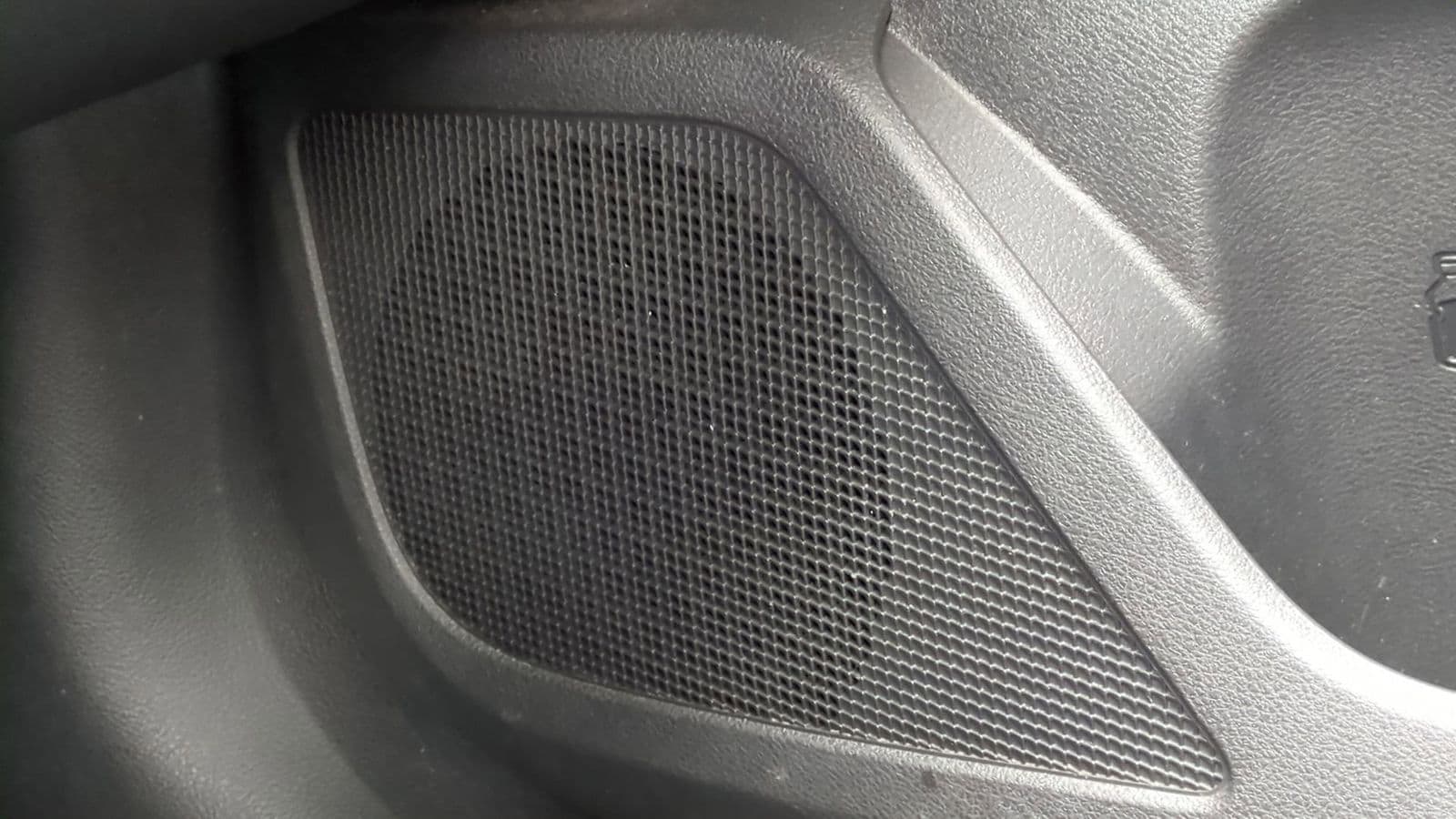 Thumbnail: 2020 Nissan Altima - 31