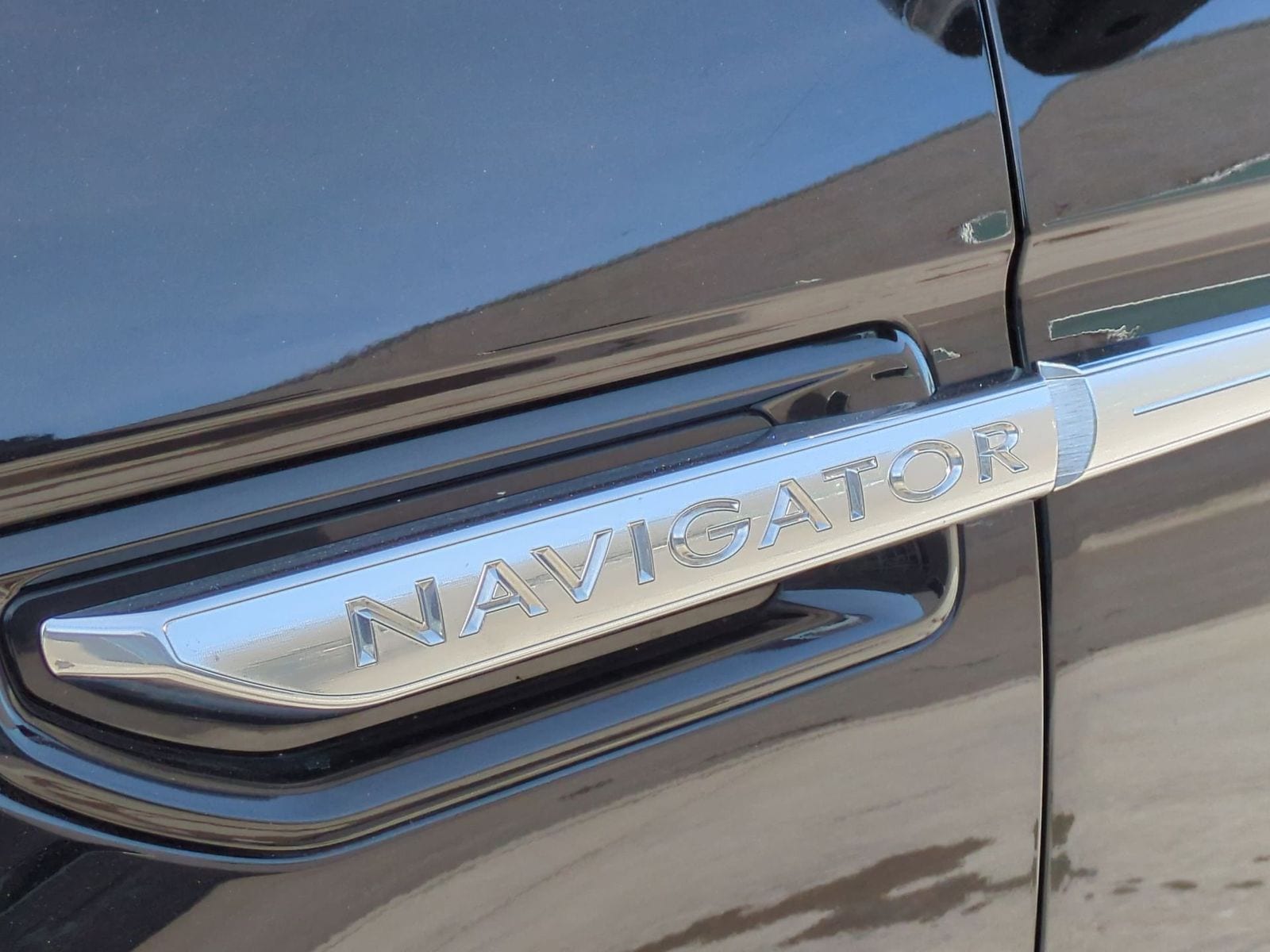Thumbnail: 2018 Lincoln Navigator L - 15