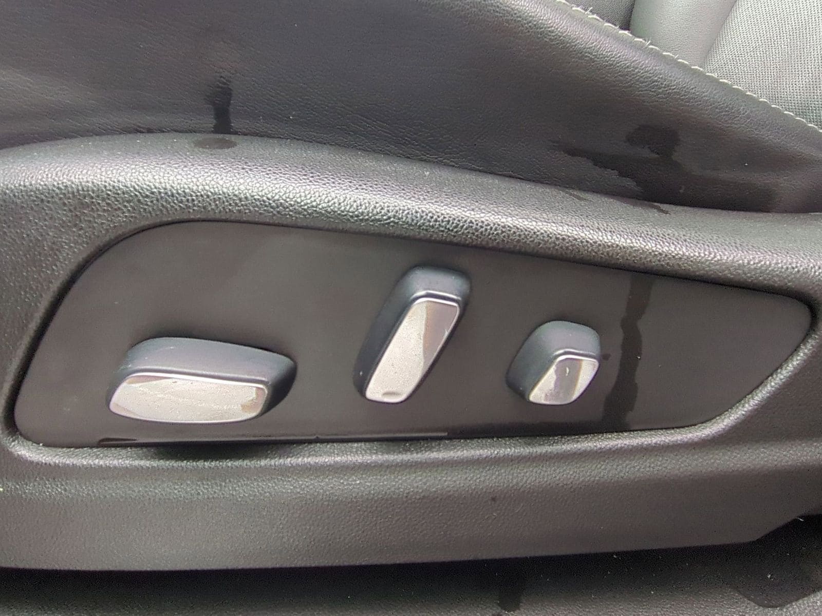 Thumbnail: 2021 Cadillac XT5 - 18