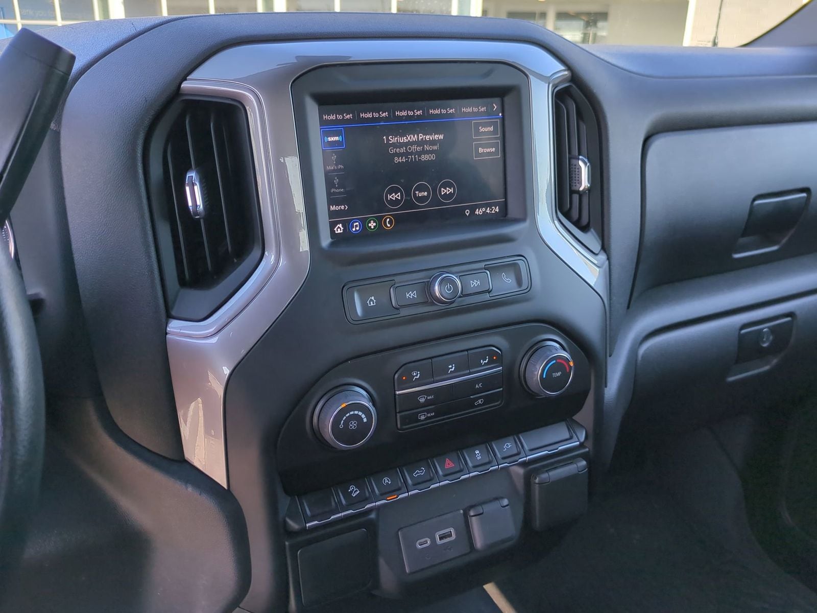 Thumbnail: 2022 Chevrolet Silverado 1500 - 31