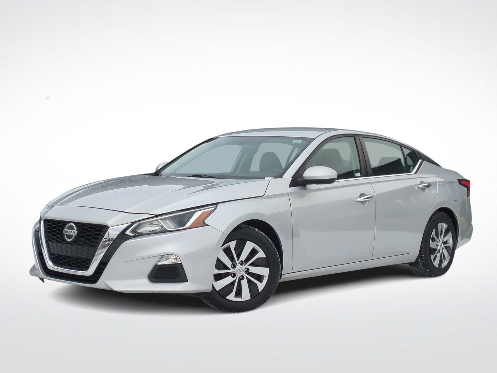 2020 Nissan Altima S's photo