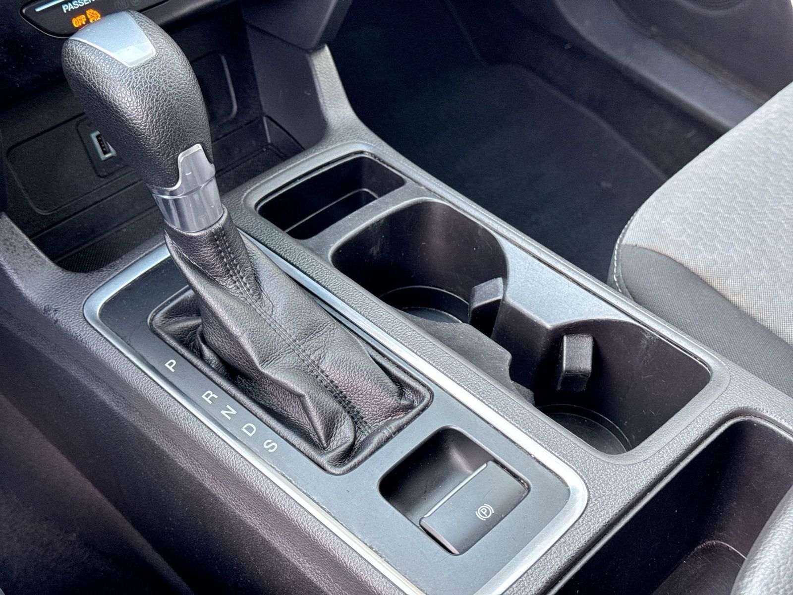 Thumbnail: 2017 Ford Escape - 33