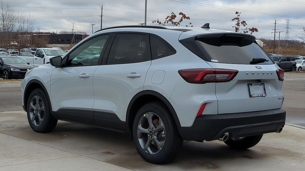 New 2026 Ford Escape ST-Line SUV