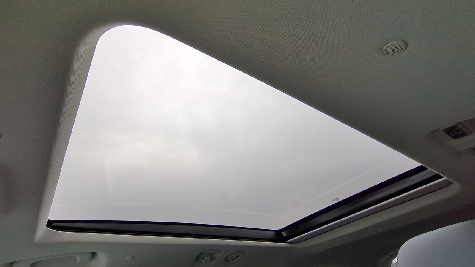 Thumbnail: 2026 Ford Explorer - 16