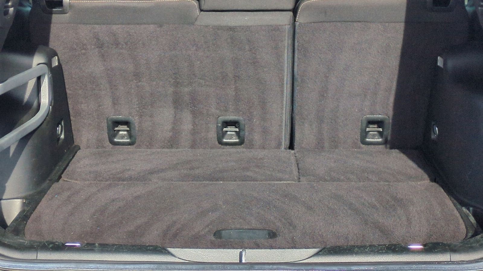 Thumbnail: 2018 Jeep Cherokee - 41