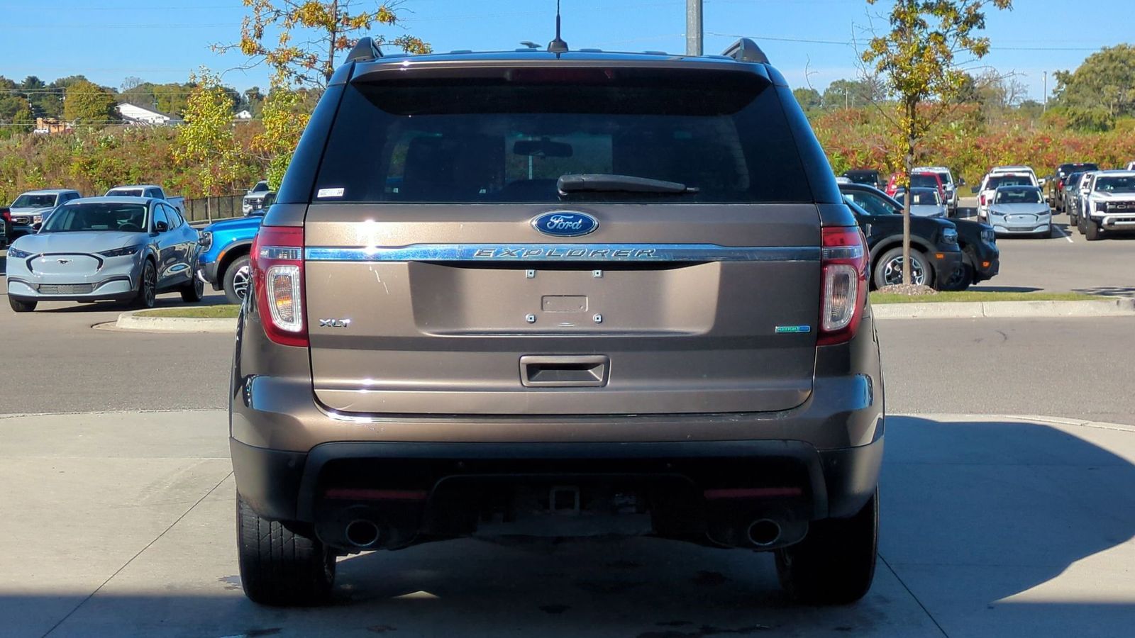 2015 Ford Explorer XLT photo 4
