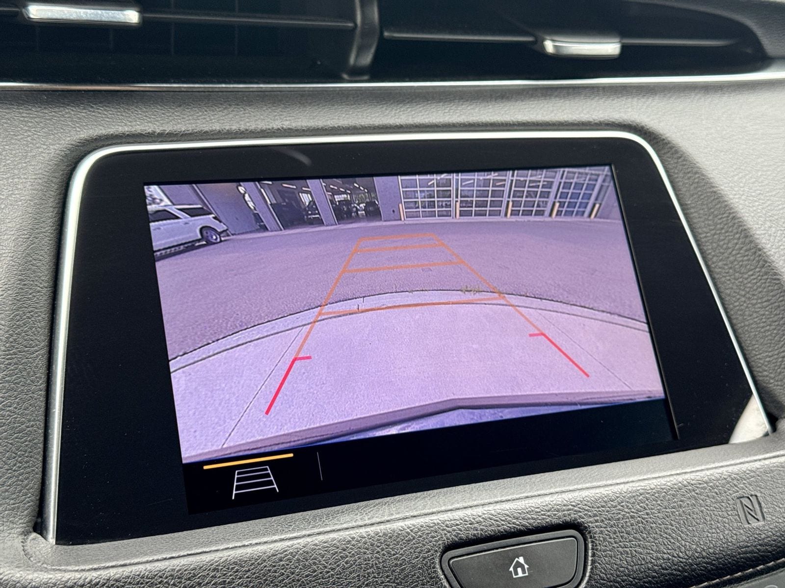 Thumbnail: 2019 Cadillac XT4 - 36