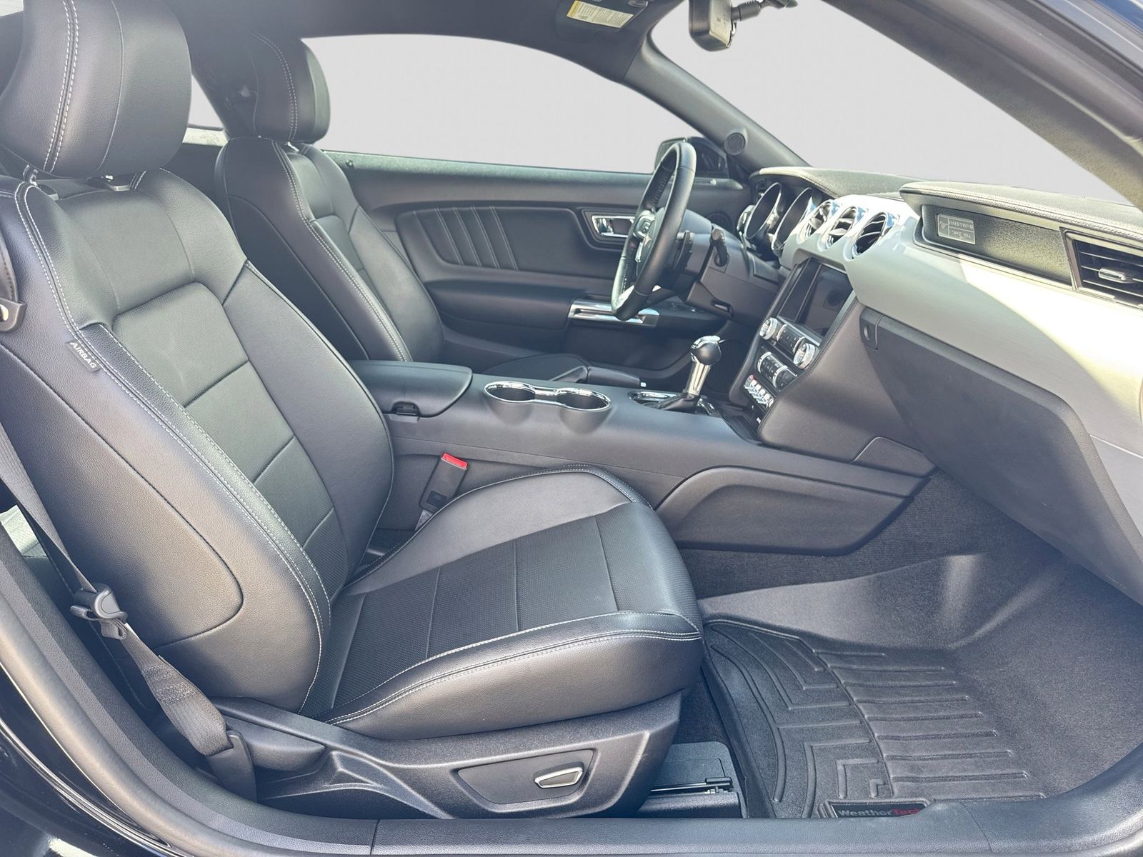 Thumbnail: 2016 Ford Mustang - 5