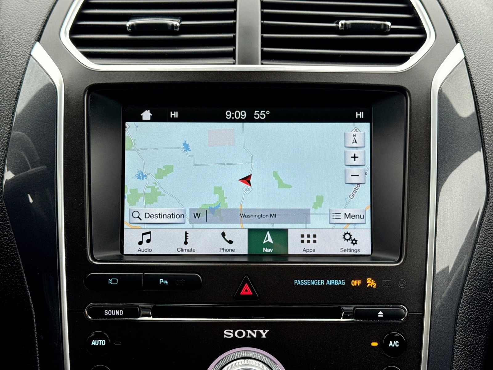 Thumbnail: 2018 Ford Explorer - 30