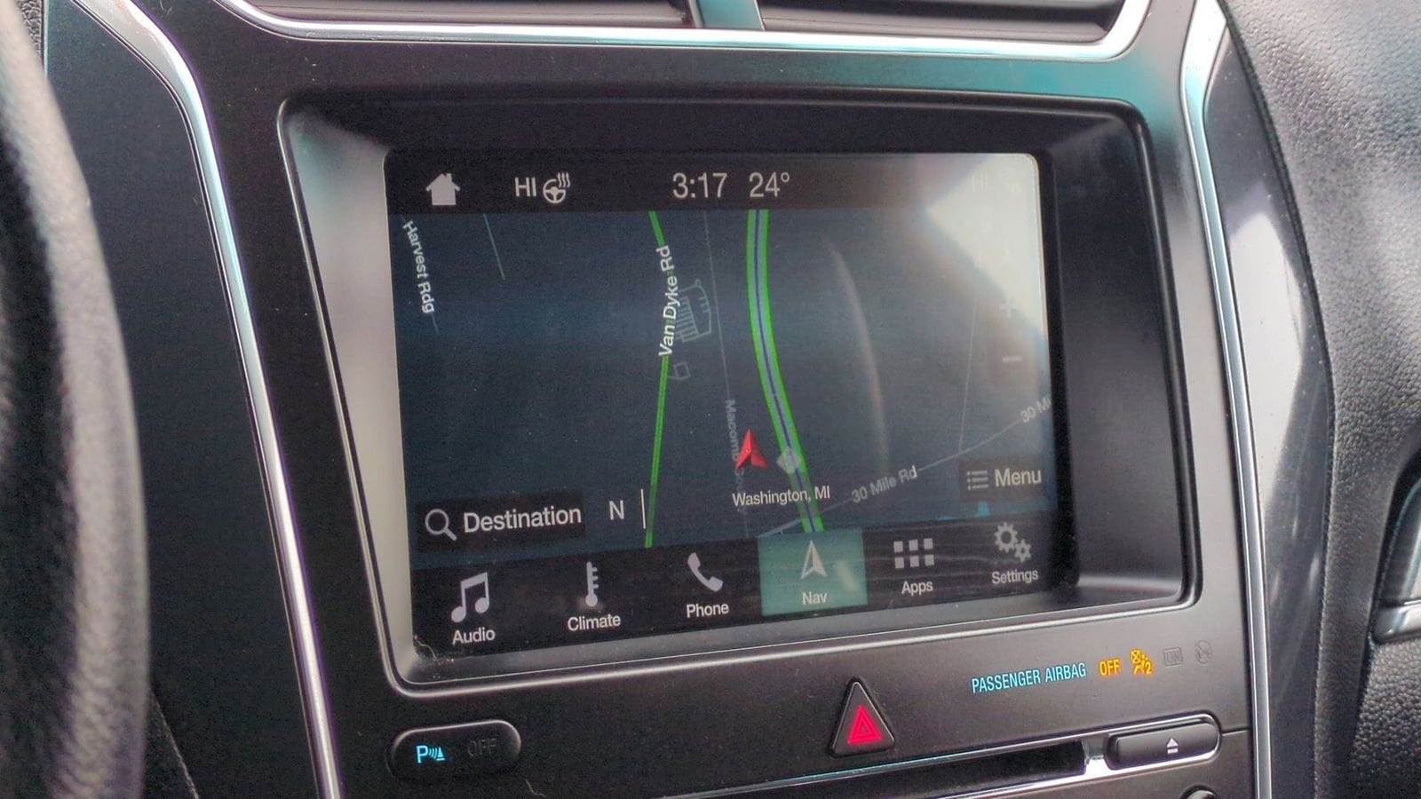 Thumbnail: 2018 Ford Explorer - 29