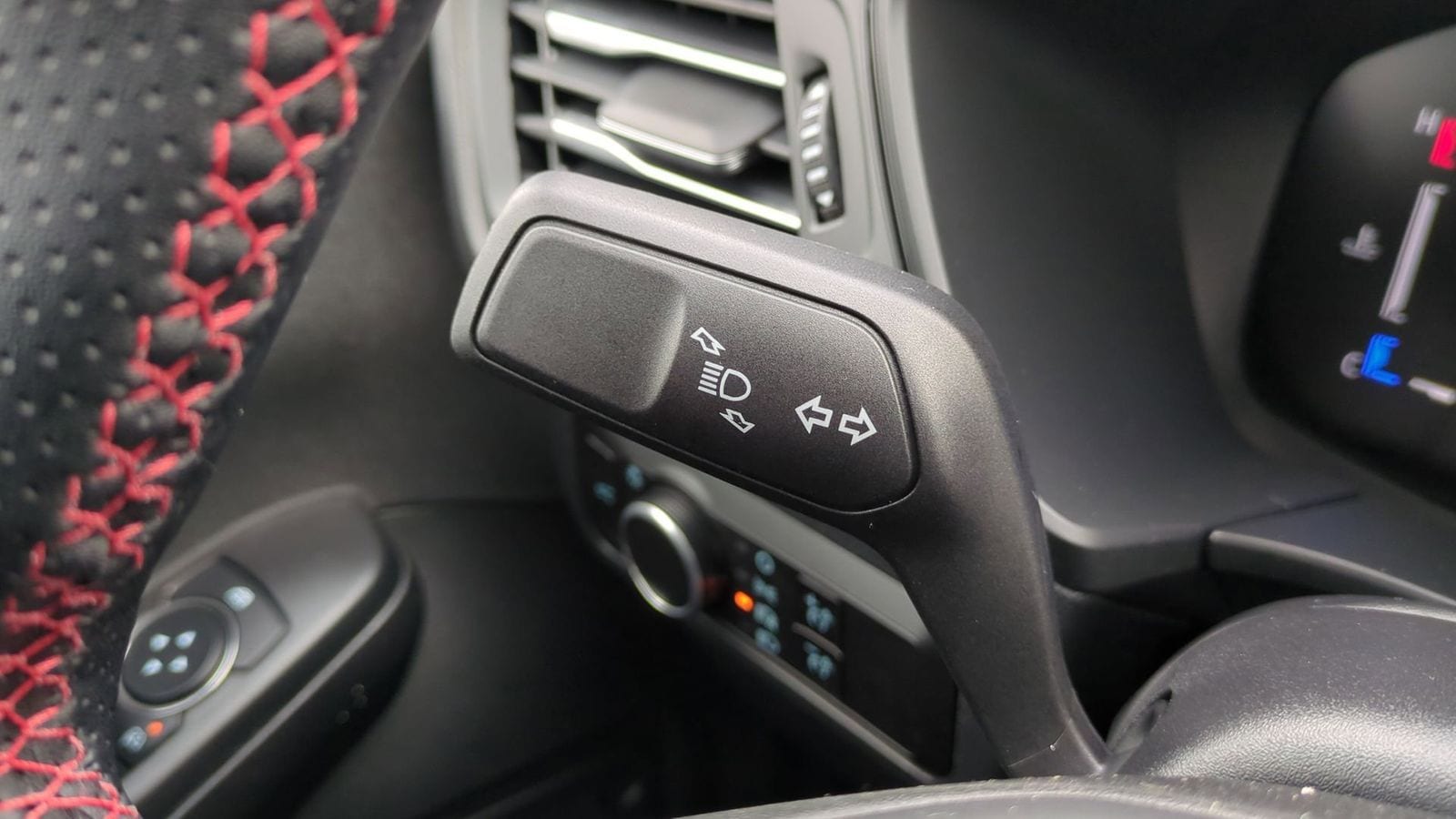 Thumbnail: 2026 Ford Escape - 24