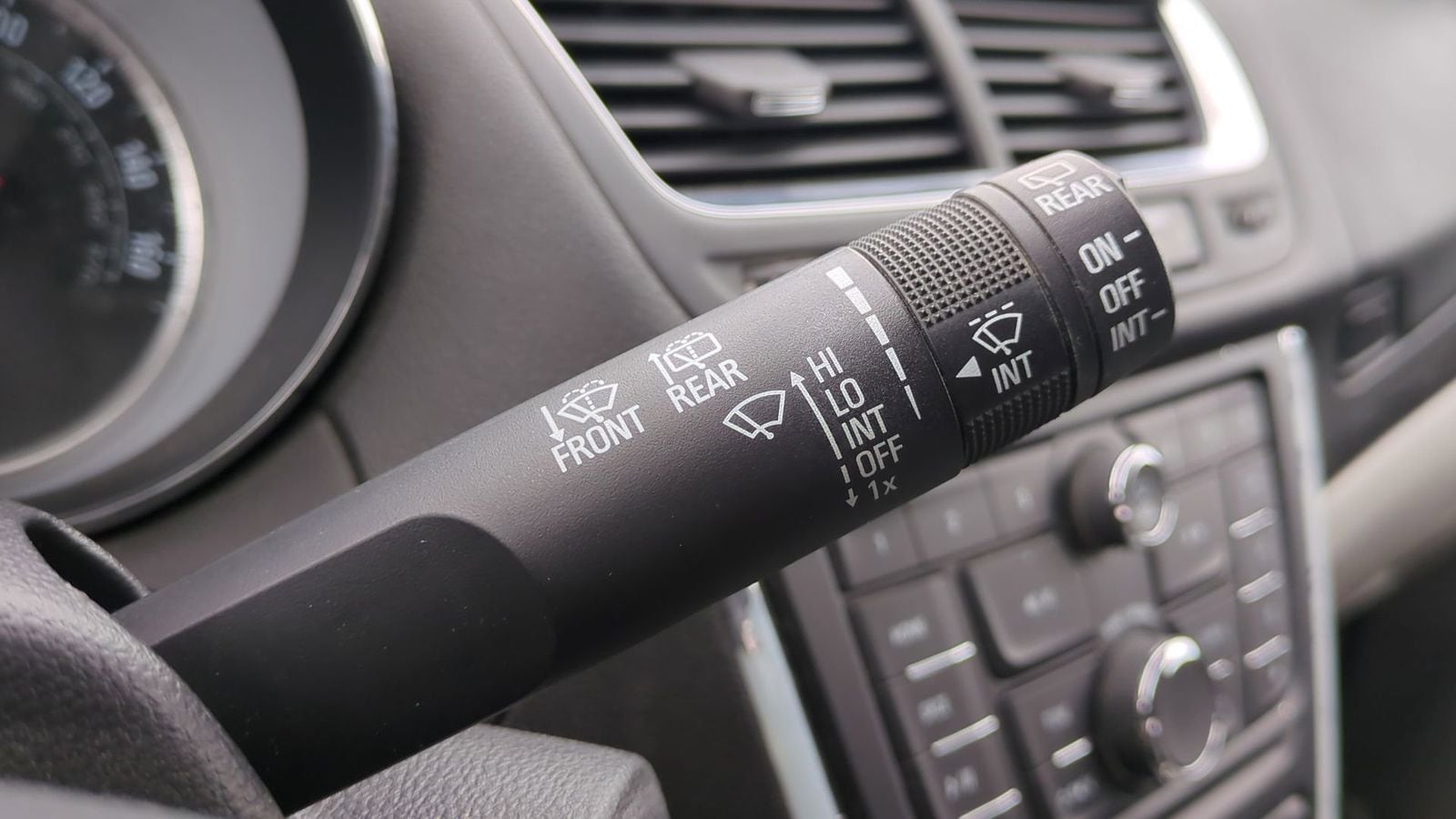 Thumbnail: 2016 Buick Encore - 28