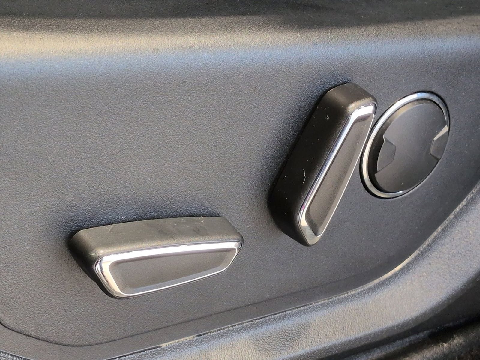 Thumbnail: 2019 Ford Expedition - 20