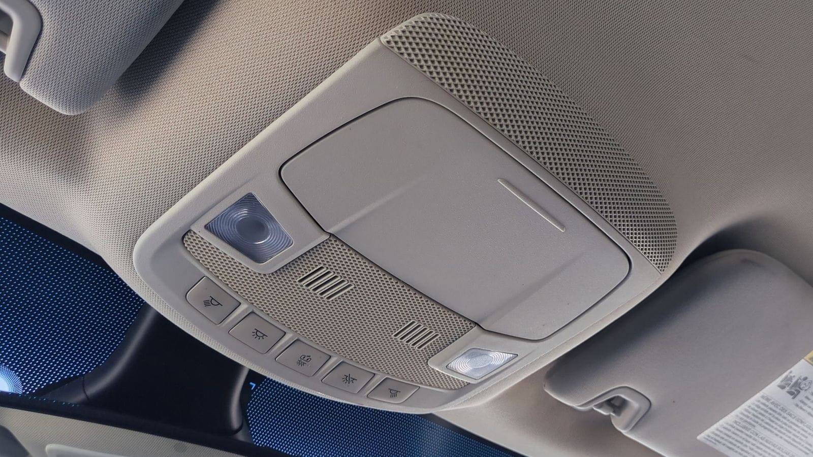 Thumbnail: 2021 Ford Edge - 20