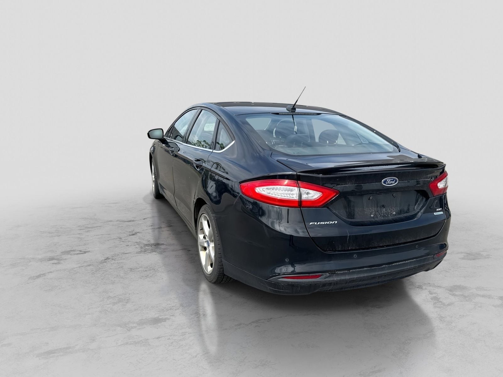 Thumbnail: 2014 Ford Fusion - 3