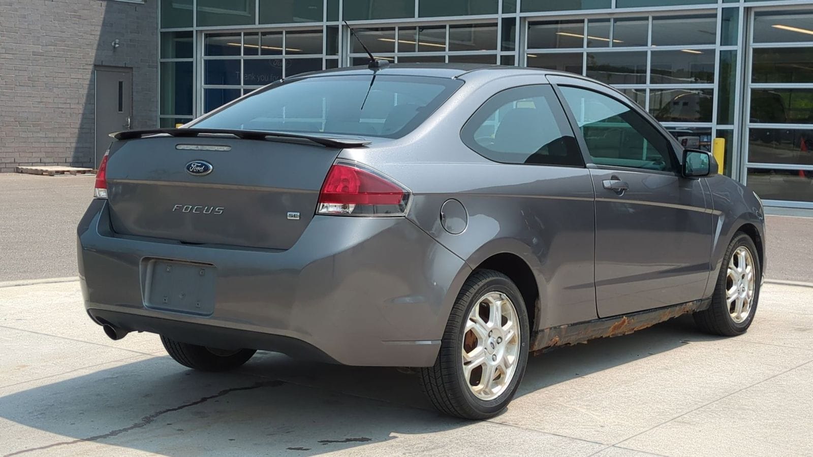 Thumbnail: 2010 Ford Focus - 5