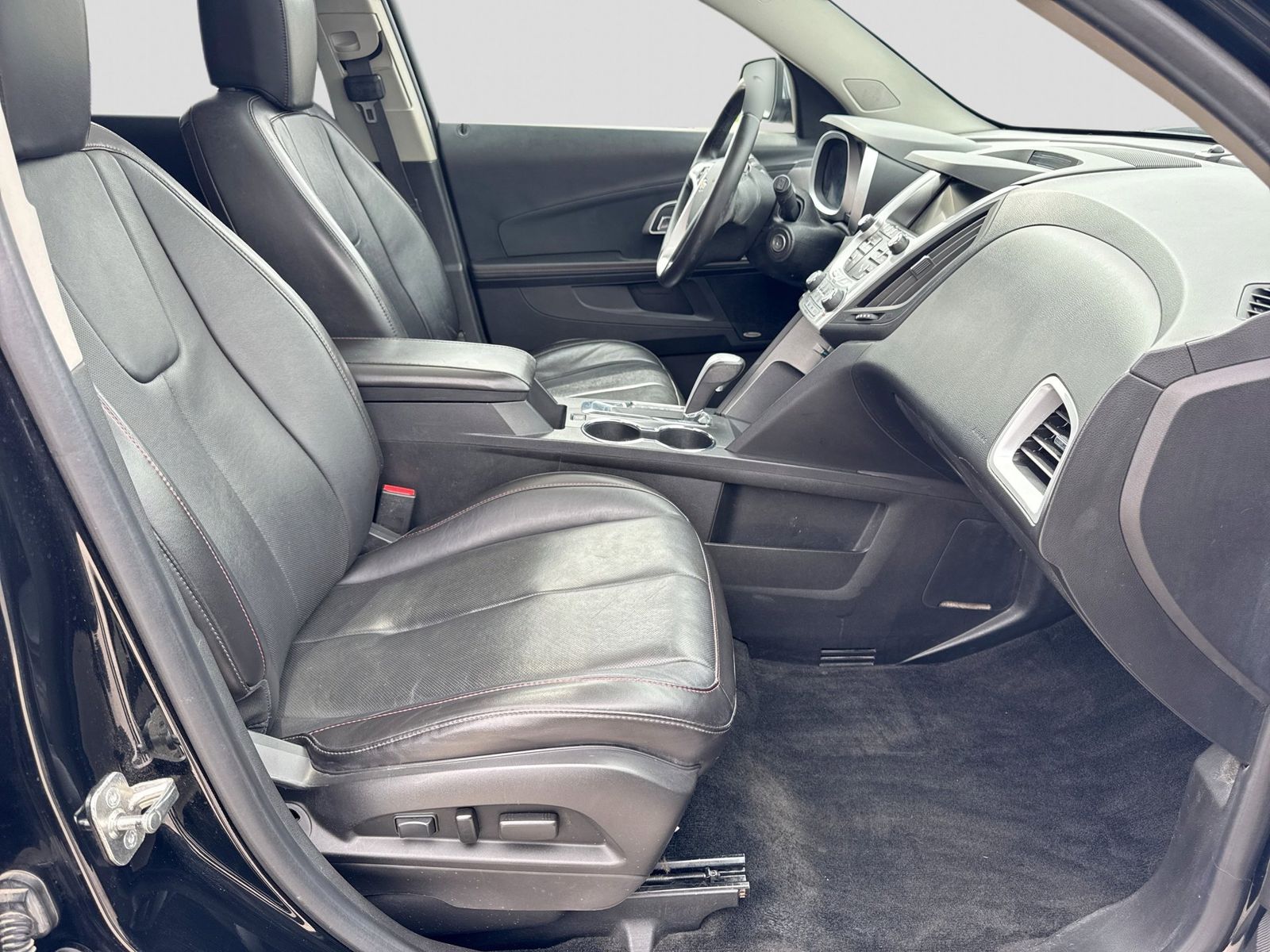 Thumbnail: 2014 Chevrolet Equinox - 6