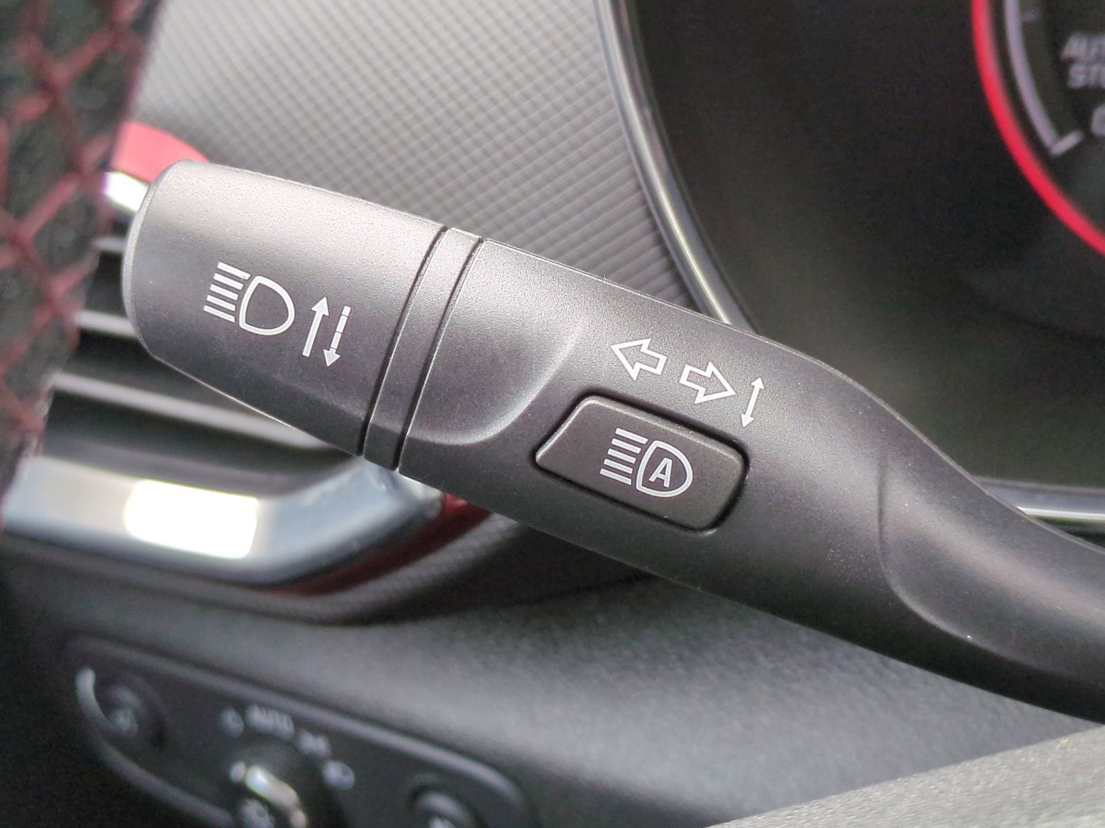 Thumbnail: 2021 Chevrolet TrailBlazer - 33