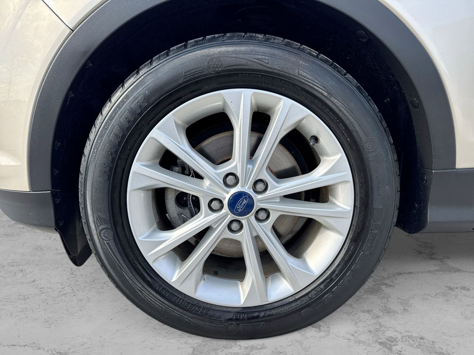 Thumbnail: 2017 Ford Escape - 13