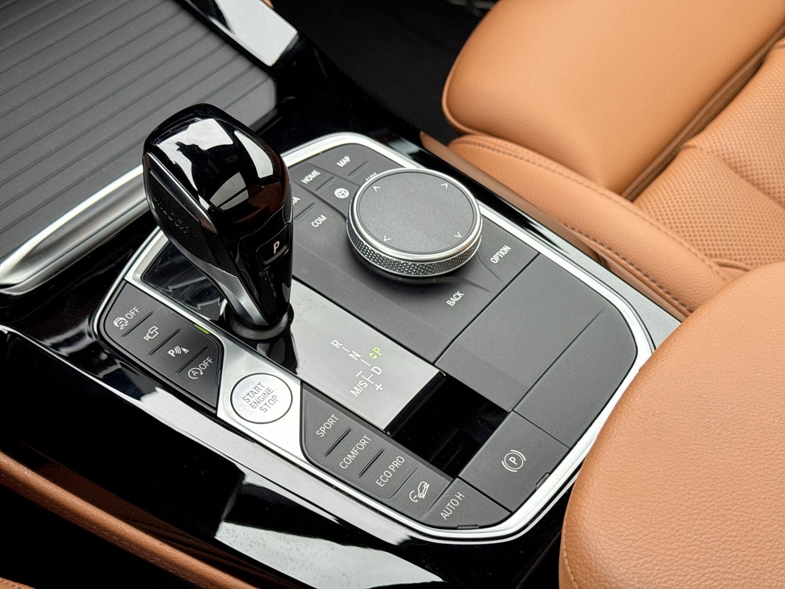 Thumbnail: 2022 BMW X4 - 34