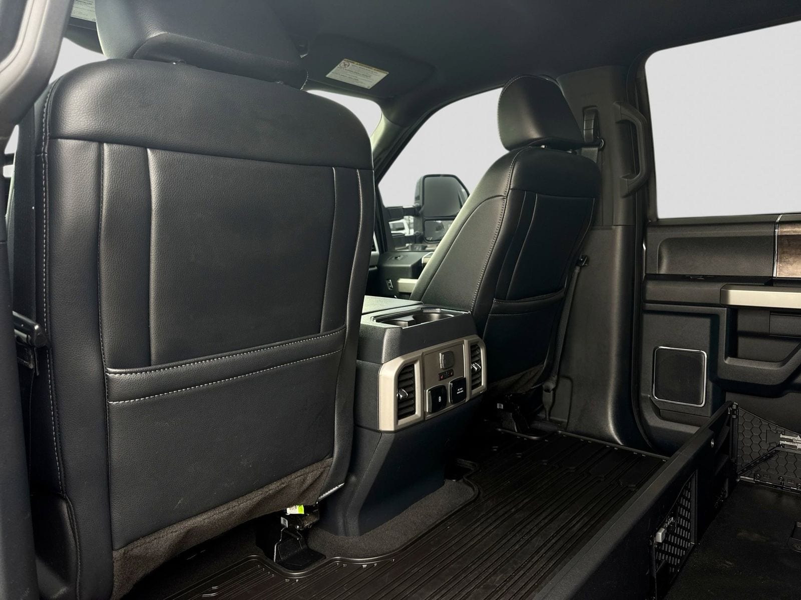 Thumbnail: 2022 Ford F-250 - 24