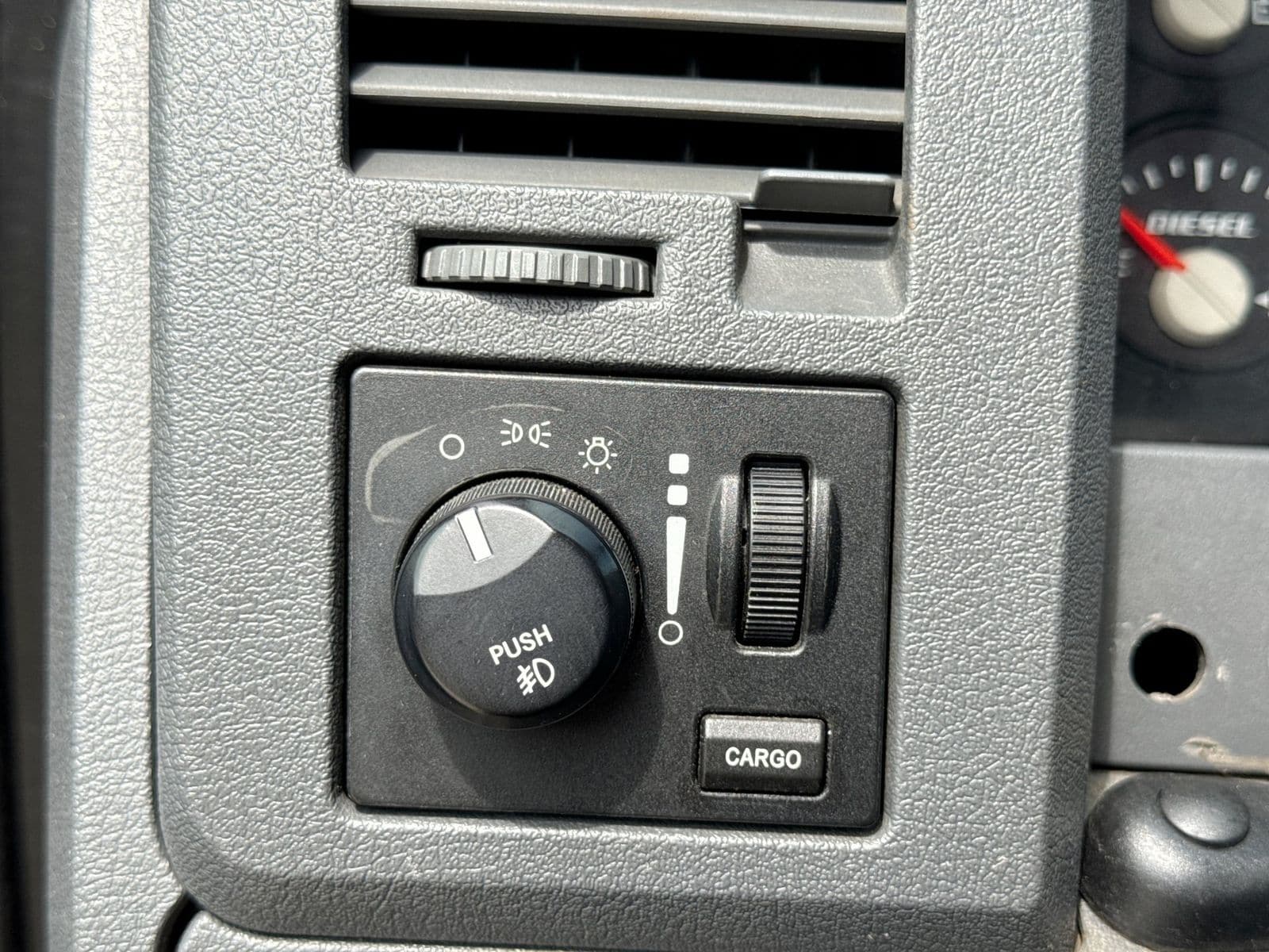 Thumbnail: 2007 Dodge Ram 2500 - 28