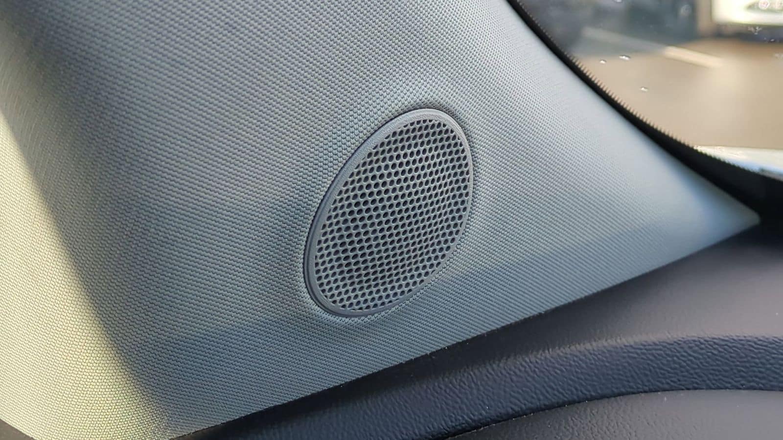 Thumbnail: 2016 Chevrolet Trax - 31