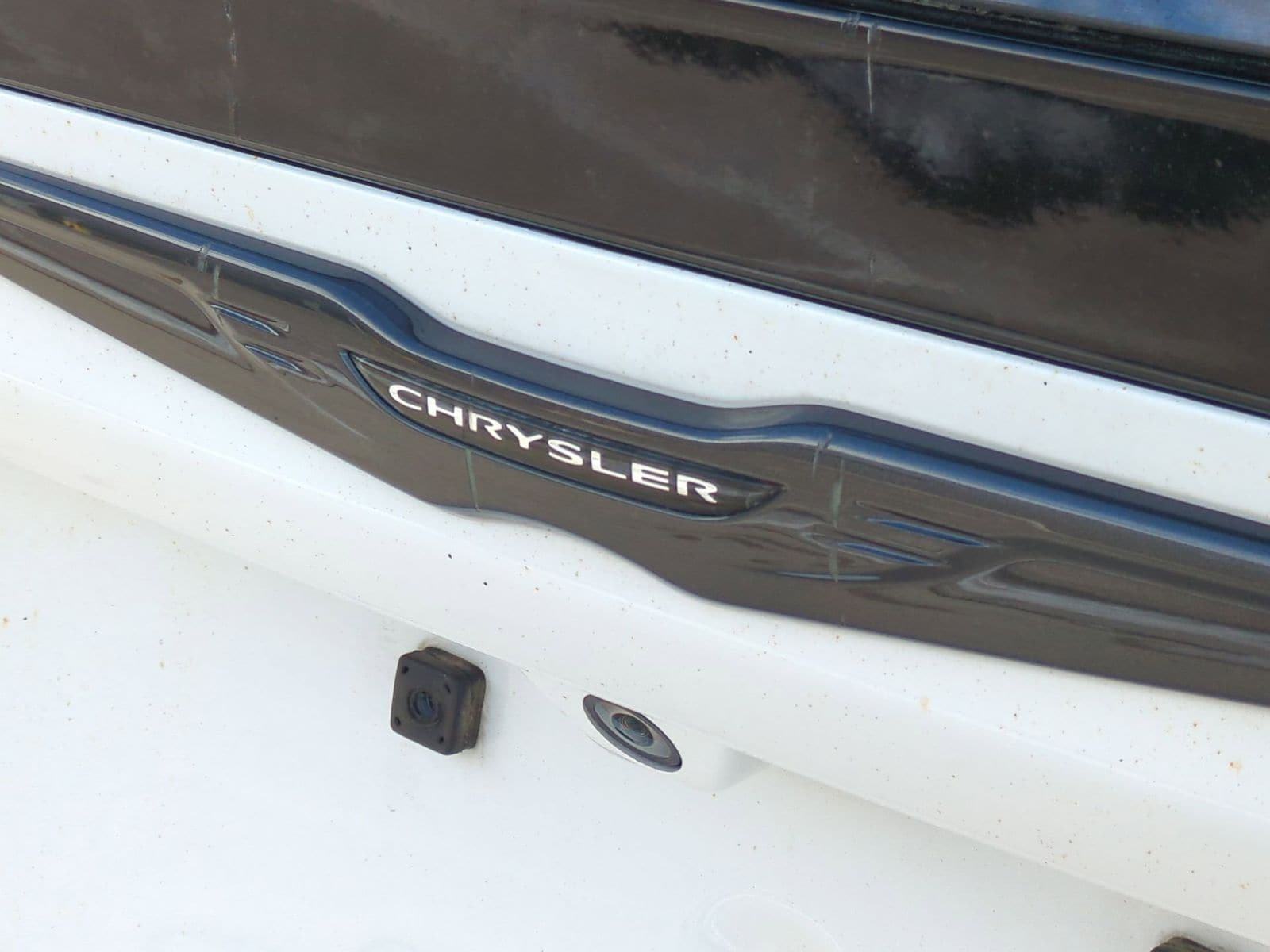 Thumbnail: 2019 Chrysler Pacifica - 14