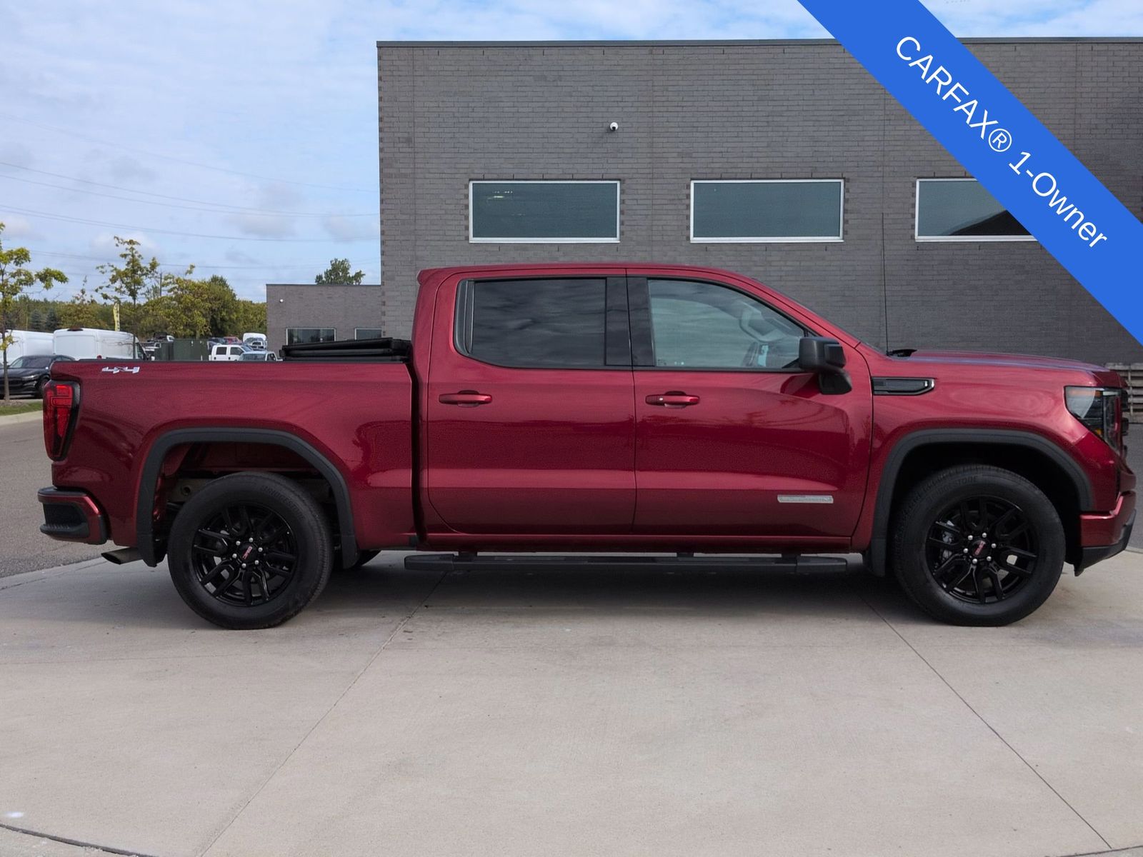 Thumbnail: 2022 GMC Sierra 1500 - 9