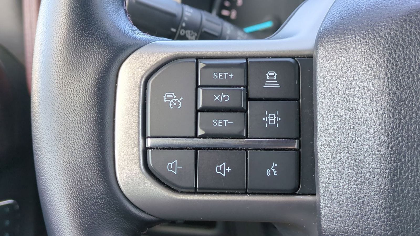 Thumbnail: 2023 Ford Expedition - 27