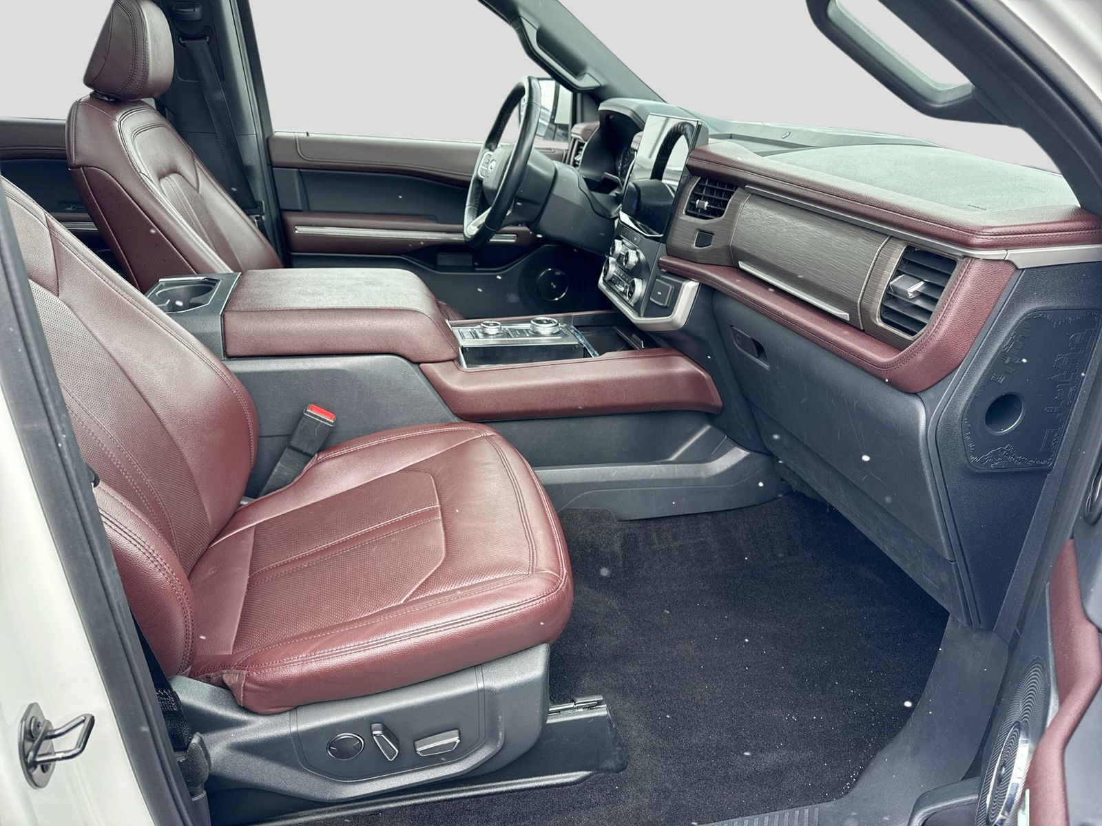 Thumbnail: 2022 Ford Expedition - 9