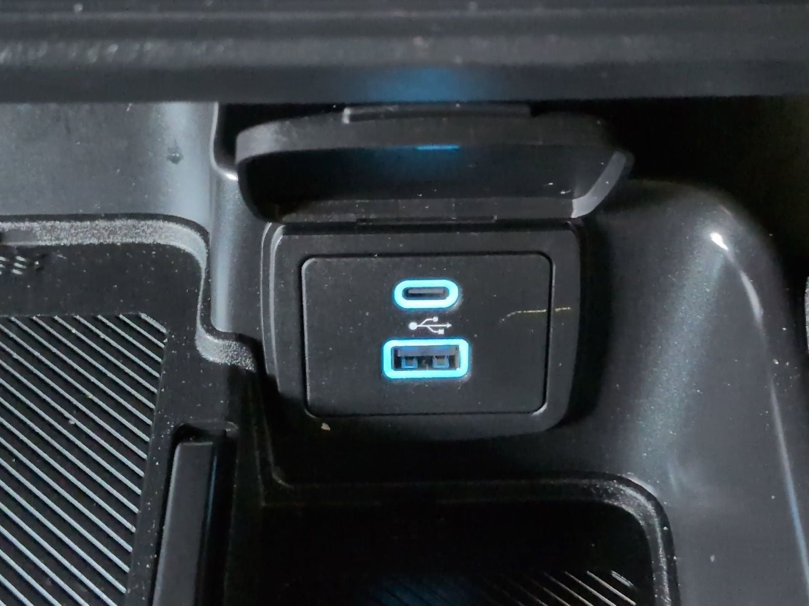 Thumbnail: 2025 Ford Bronco - 37