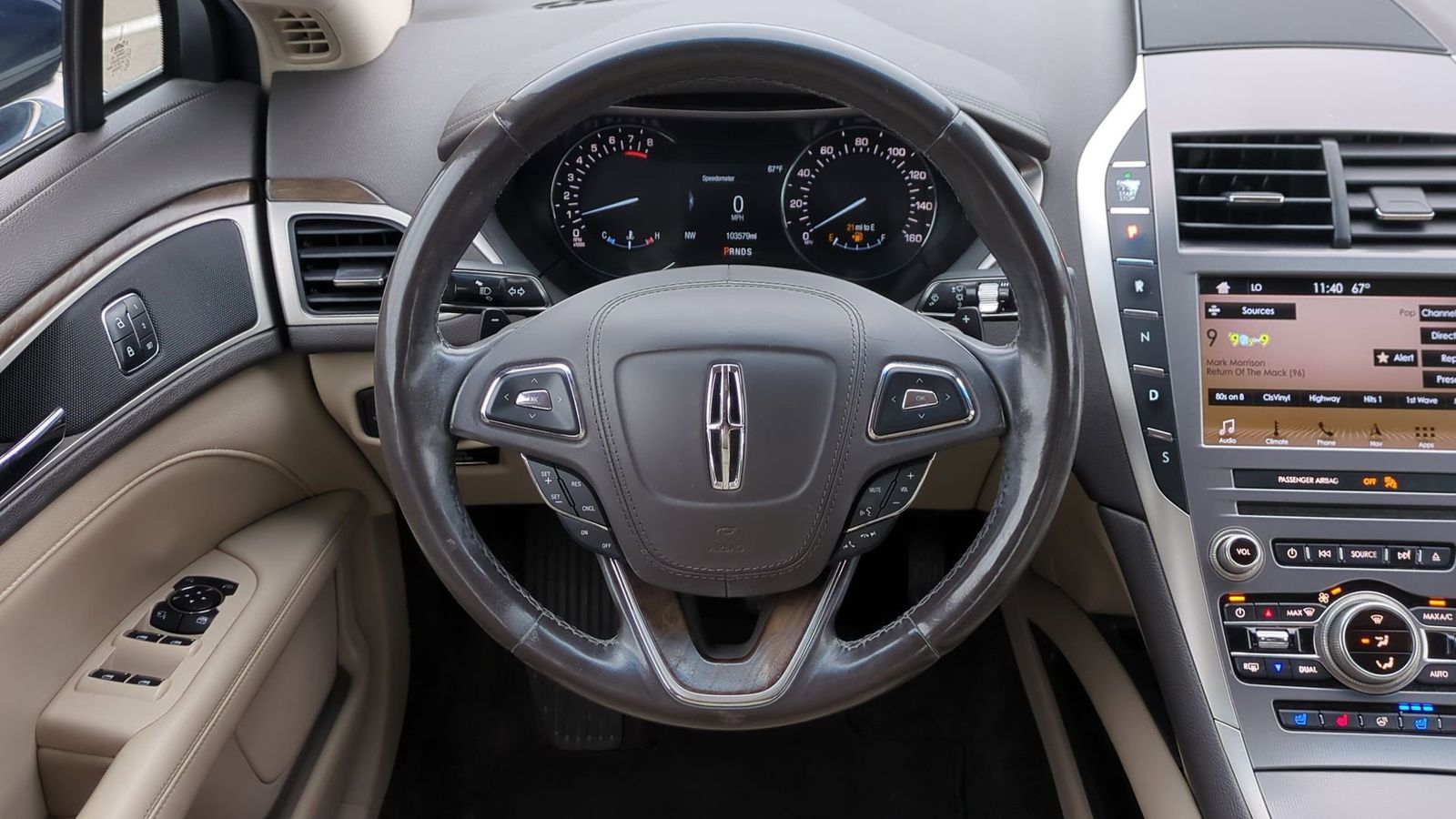 Thumbnail: 2017 Lincoln MKZ - 27