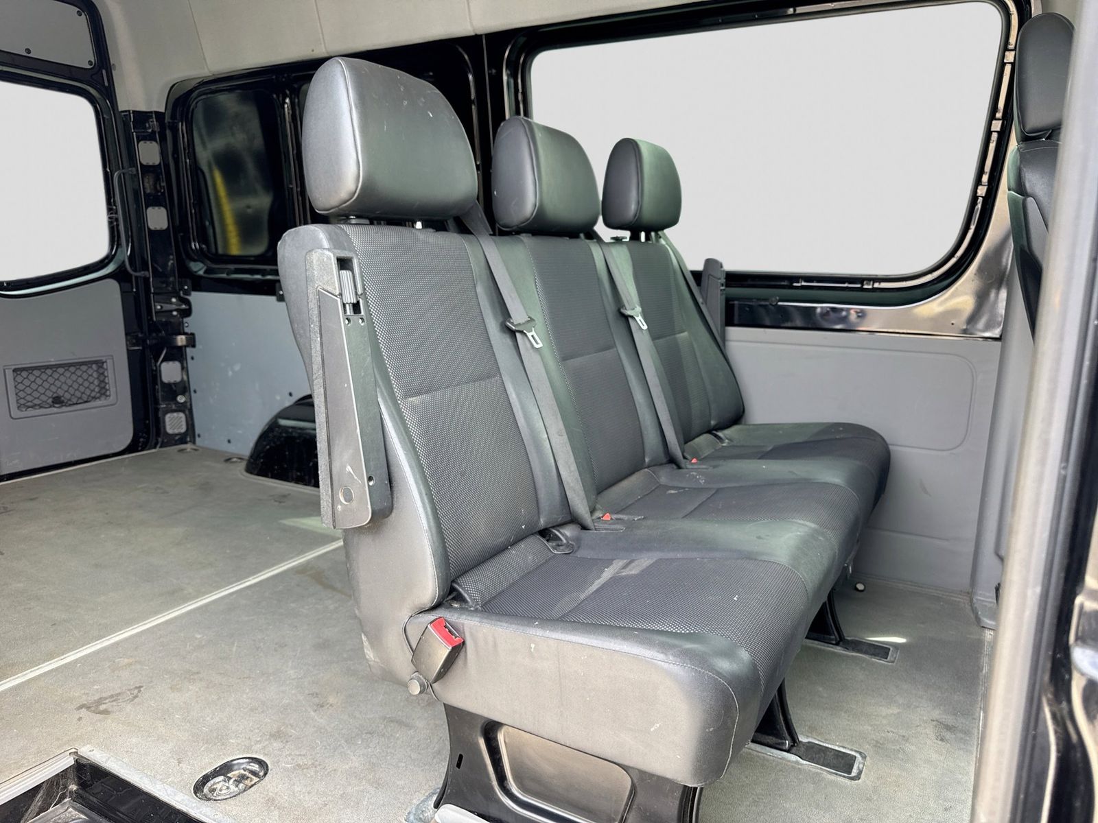 Thumbnail: 2017 Mercedes-Benz Sprinter - 19
