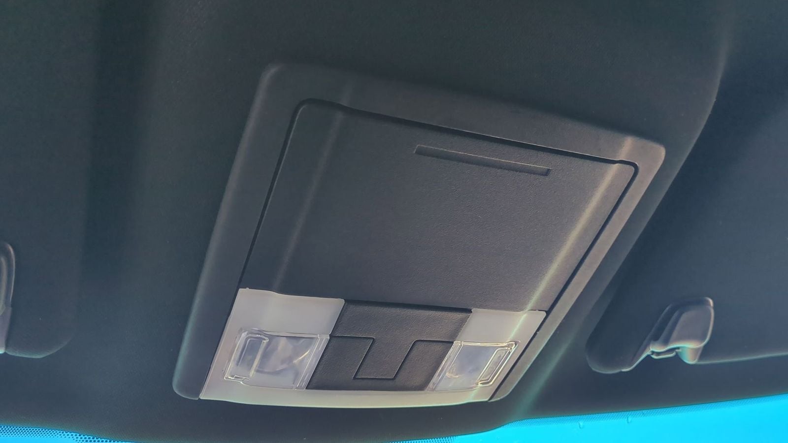 Thumbnail: 2016 Ford Explorer - 25