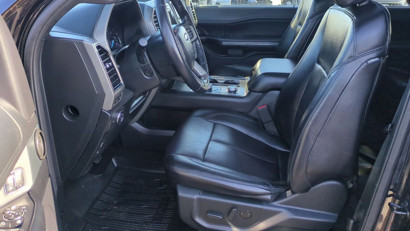 Thumbnail: 2021 Ford Expedition MAX - 15