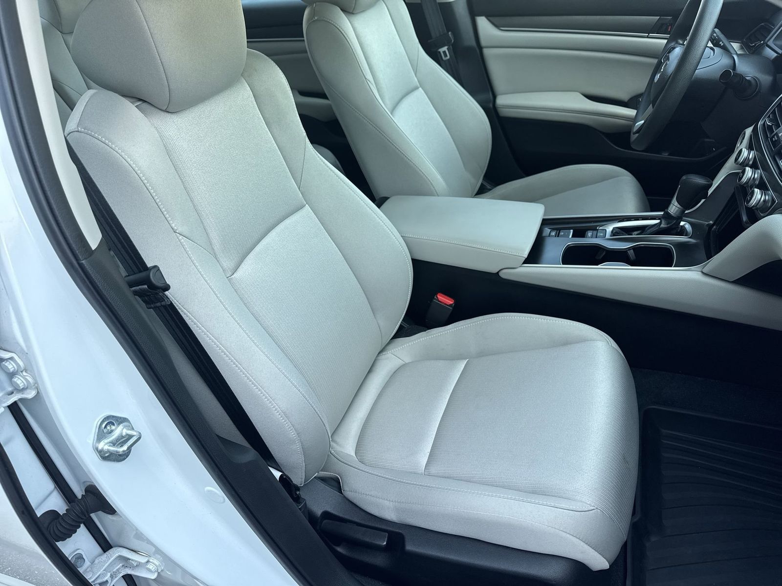 Thumbnail: 2022 Honda Accord - 18