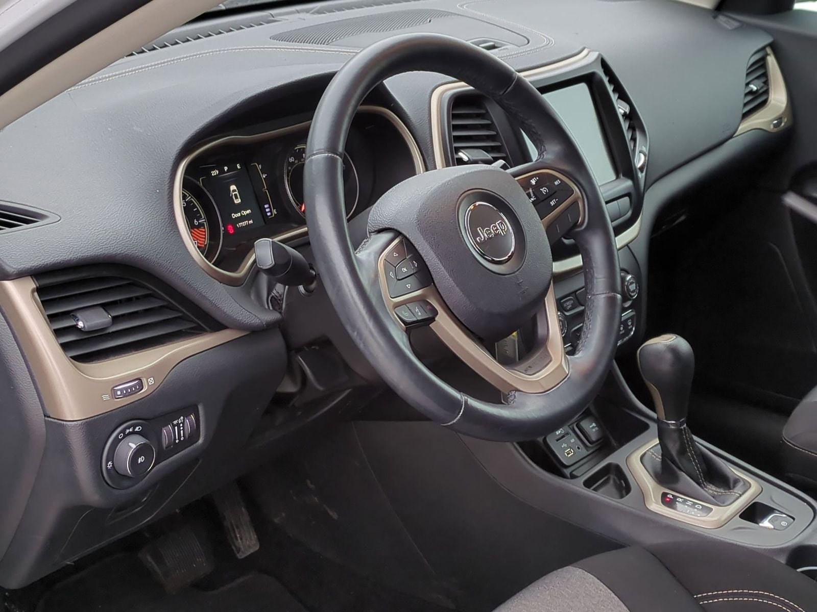 Thumbnail: 2014 Jeep Cherokee - 2