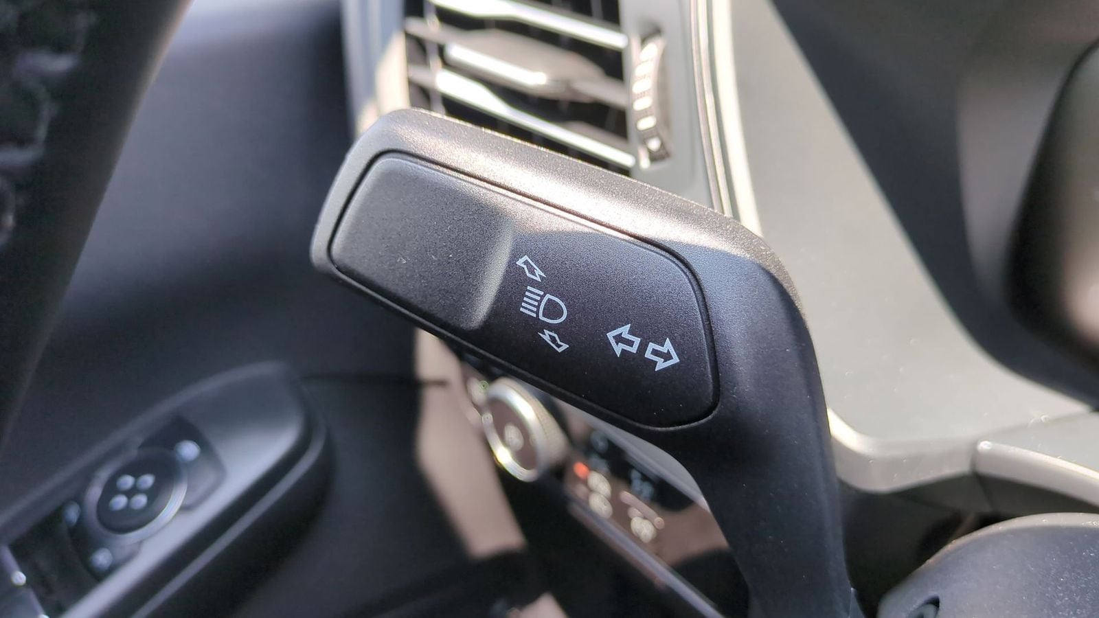 Thumbnail: 2025 Ford Escape - 23