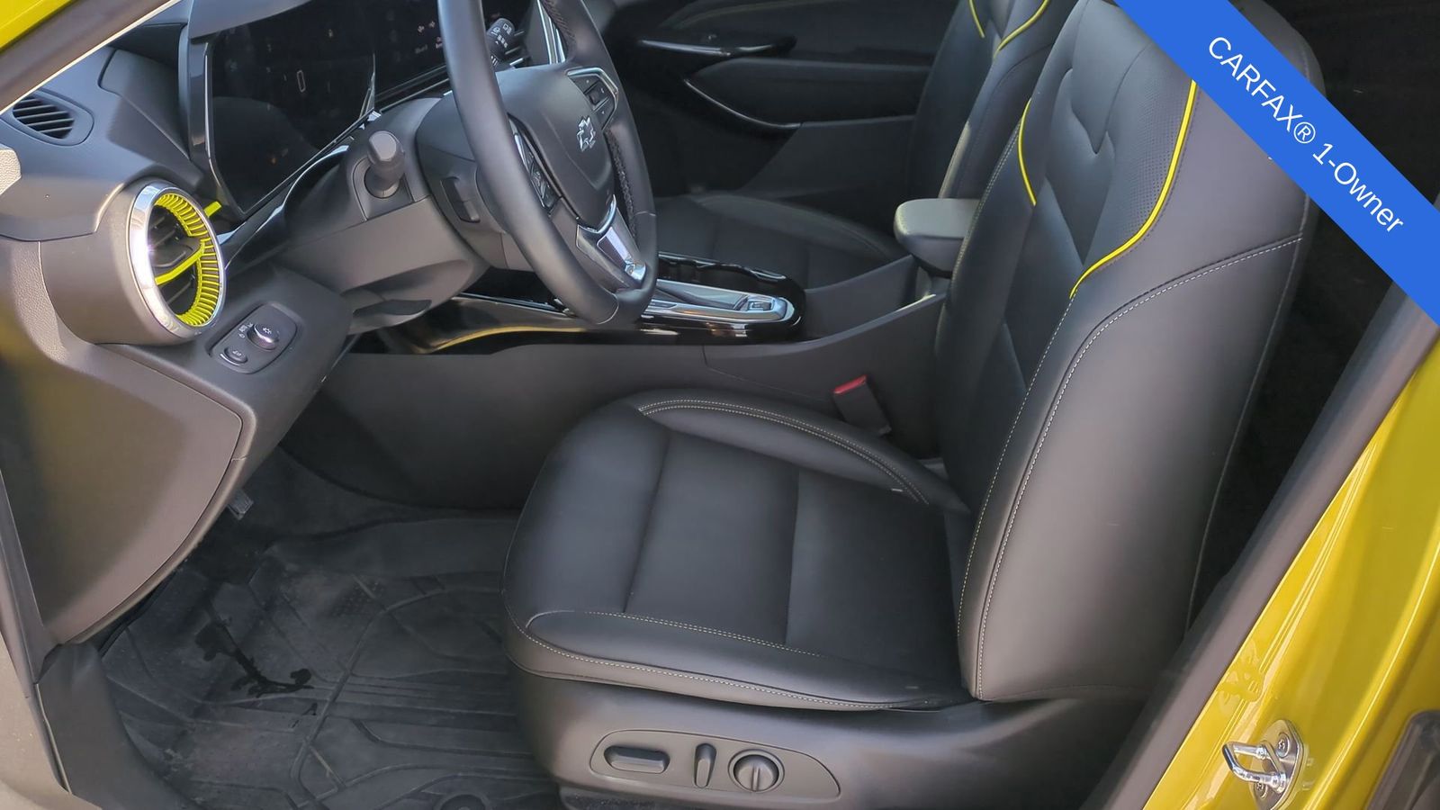 Thumbnail: 2024 Chevrolet Trax - 18