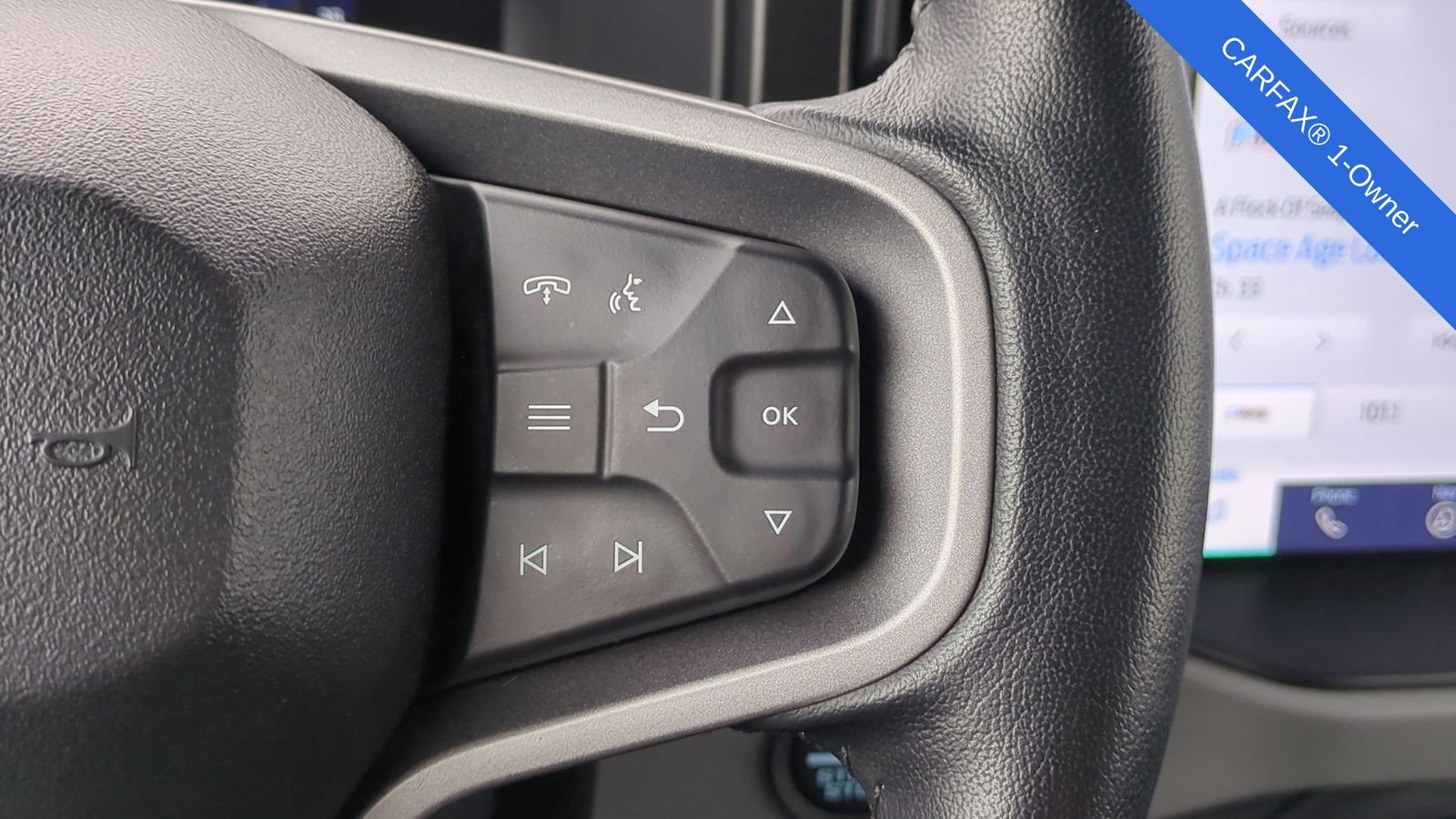 Thumbnail: 2022 Ford Bronco - 32