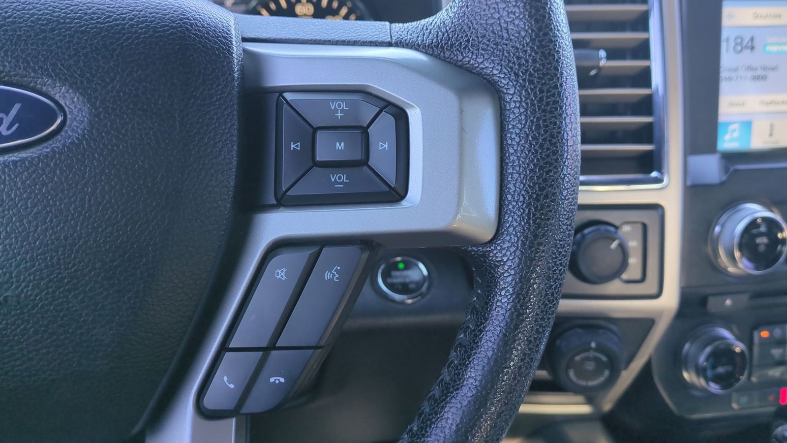 Thumbnail: 2016 Ford F-150 - 29