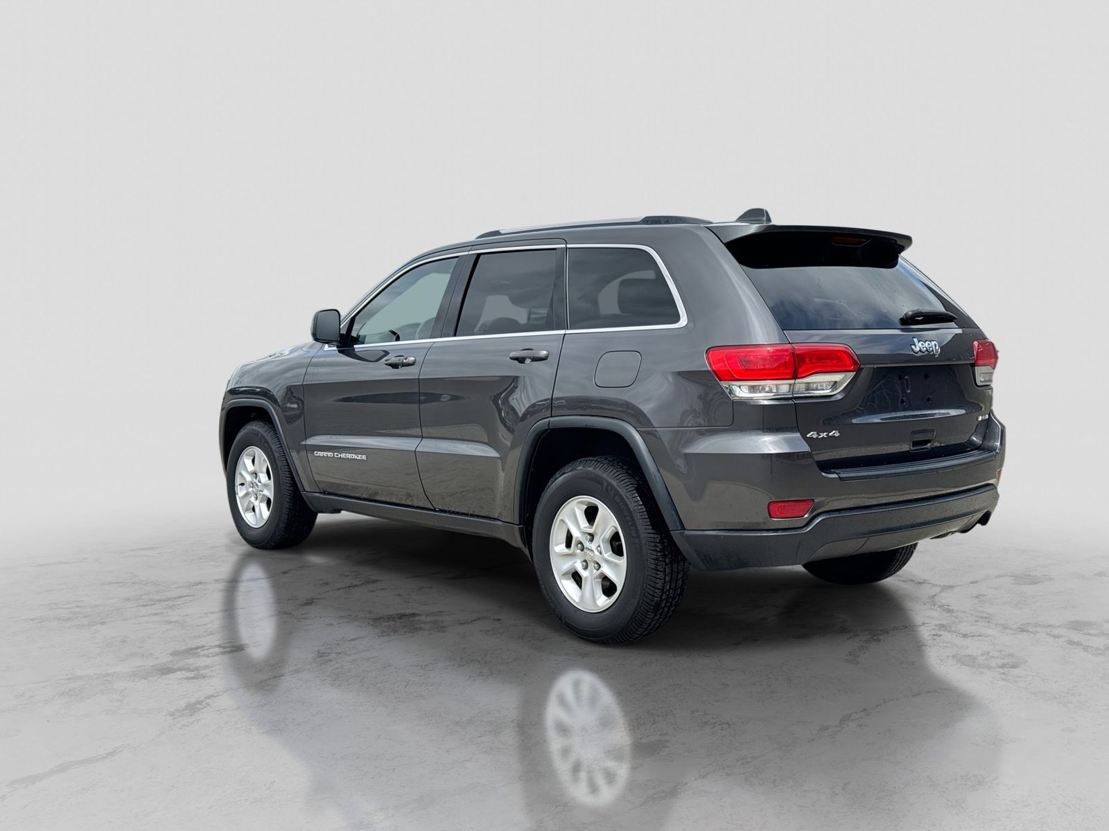 Thumbnail: 2016 Jeep Grand Cherokee - 4