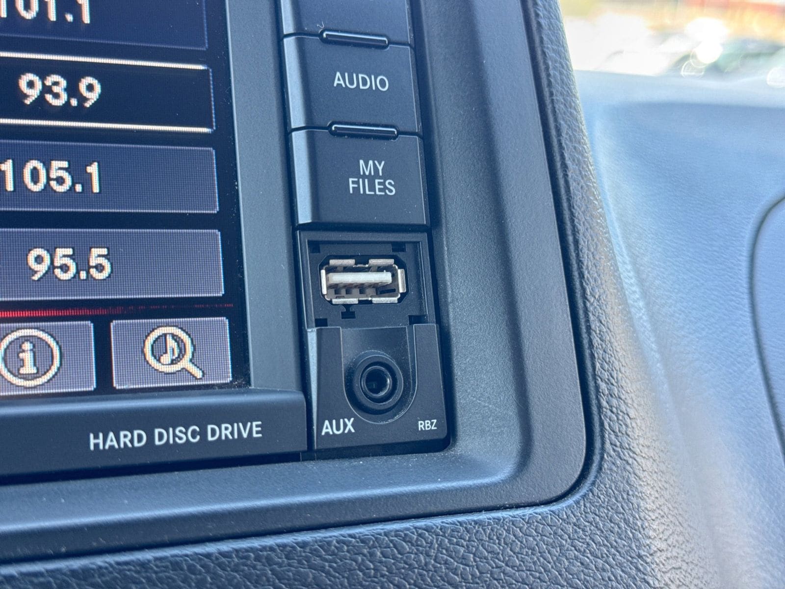 Thumbnail: 2017 Dodge Grand Caravan - 39