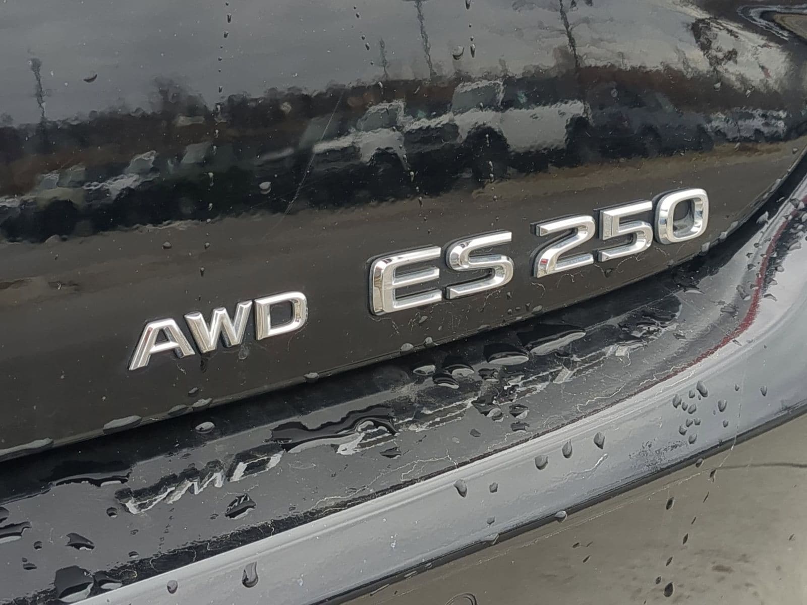 Thumbnail: 2021 Lexus ES - 14