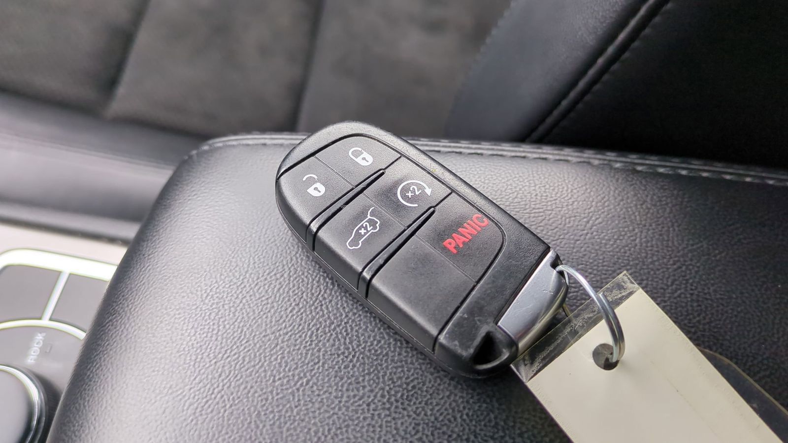 Thumbnail: 2022 Jeep Grand Cherokee - 41